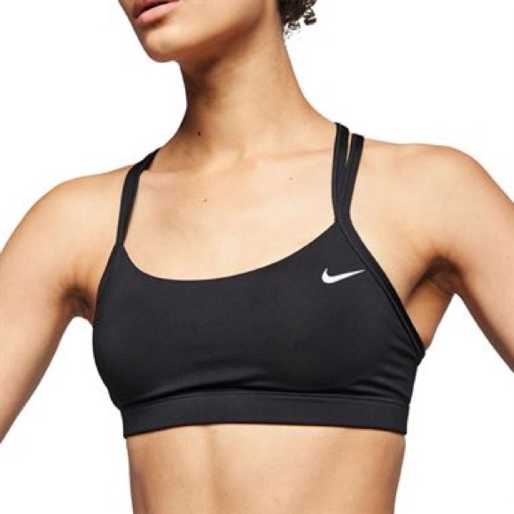 NIKE CRISS CROSS SPORTS BRA